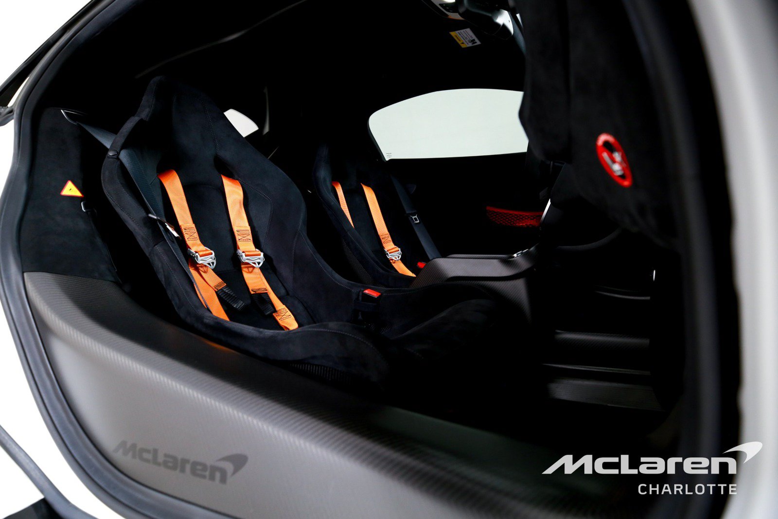 Used 2020 McLaren 620R RWD image 19