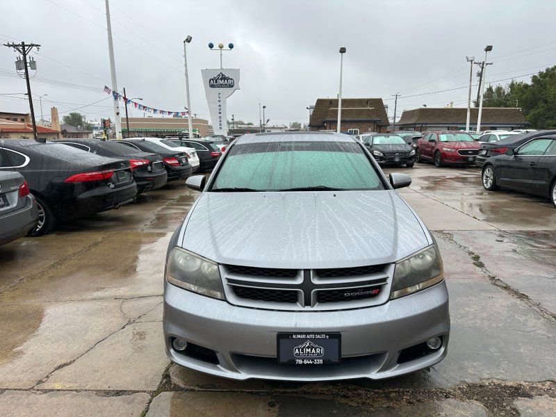 Used 2014 Dodge Avenger SXT w/ Sun/Sound Group FWD image 2
