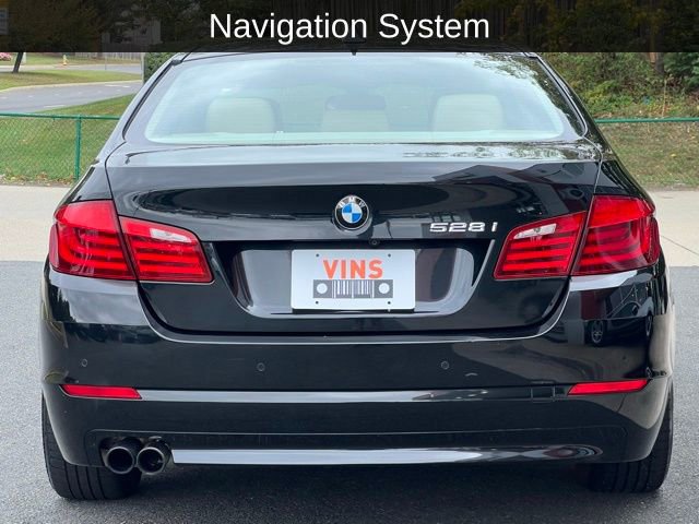 Used 2012 BMW 528i xDrive Sedan image 2