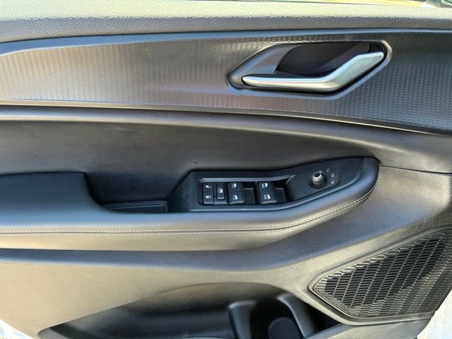 Used 2024 Jeep Grand Cherokee Altitude AWD/4WD image 18