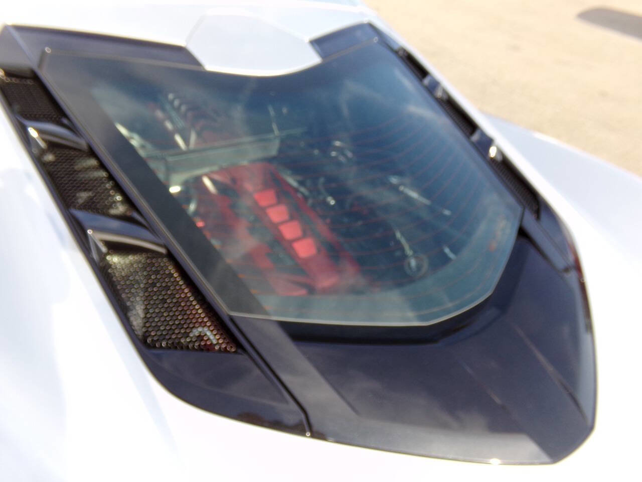 Used 2020 Chevrolet Corvette Stingray Coupe w/ Z51 Performance Package image 30