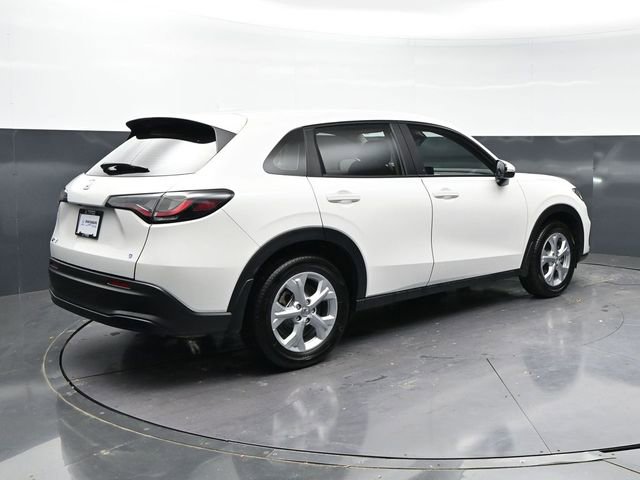 Used 2025 Honda HR-V LX image 5
