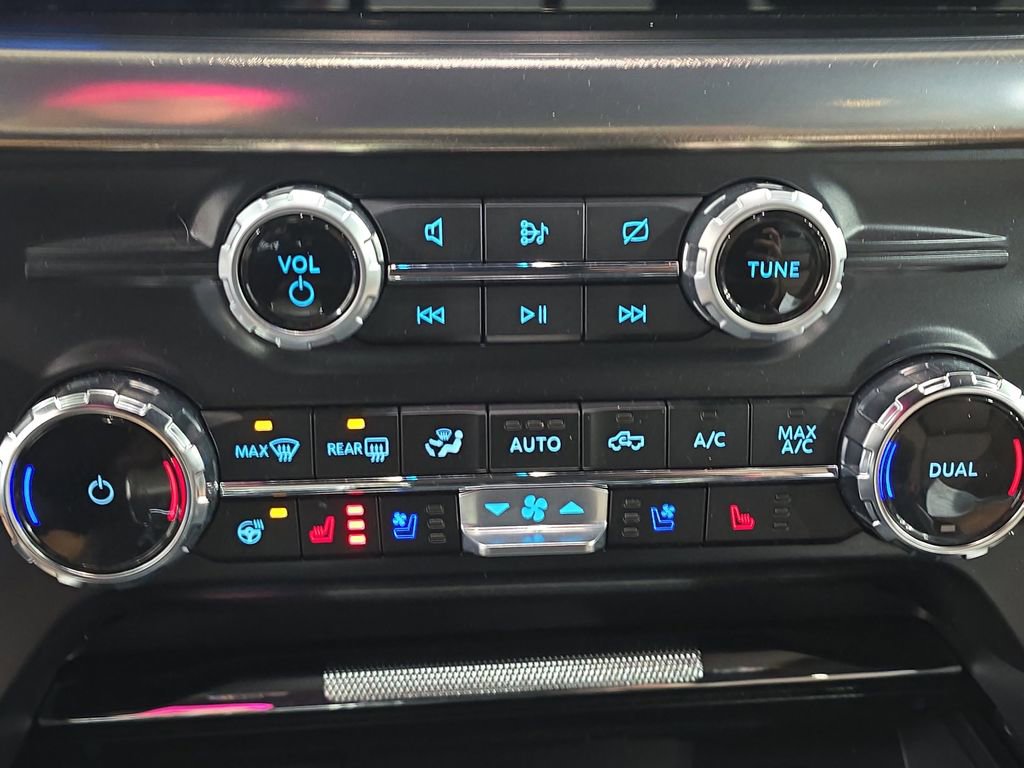 Used 2024 Ford F150 King Ranch w/ FX4 Off-Road Package image 22