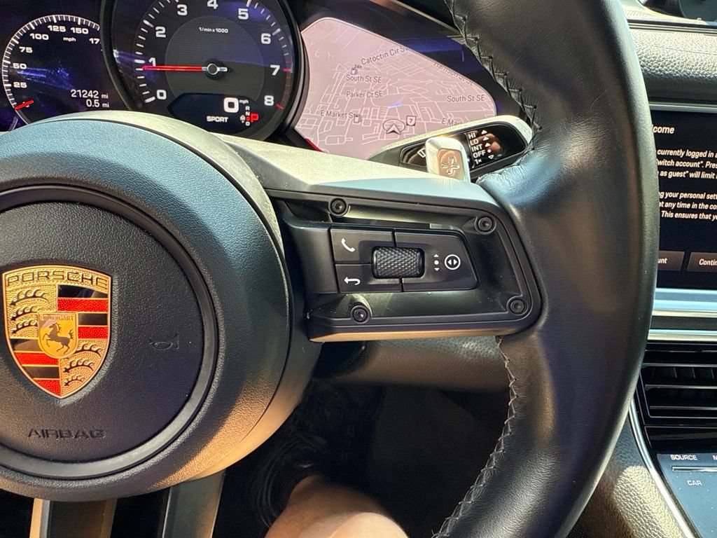 Used 2023 Porsche Panamera 4 Platinum Edition AWD/4WD image 21