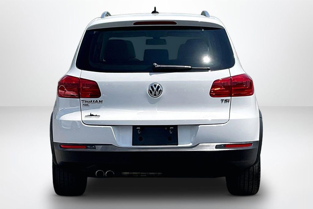 Used 2017 Volkswagen Tiguan SEL FWD image 7