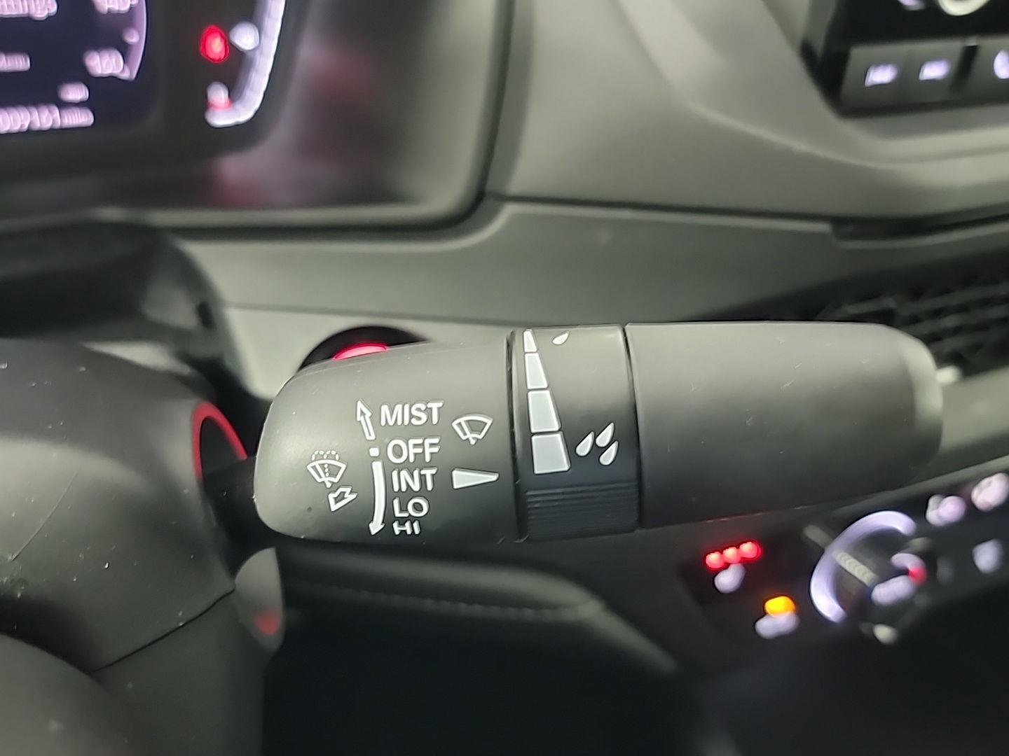 Certified 2025 Honda Accord SE image 28
