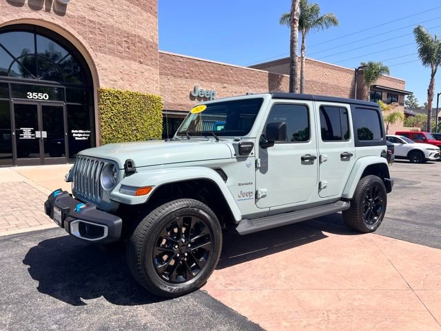 Used 2023 Jeep Wrangler Unlimited Sahara image 4