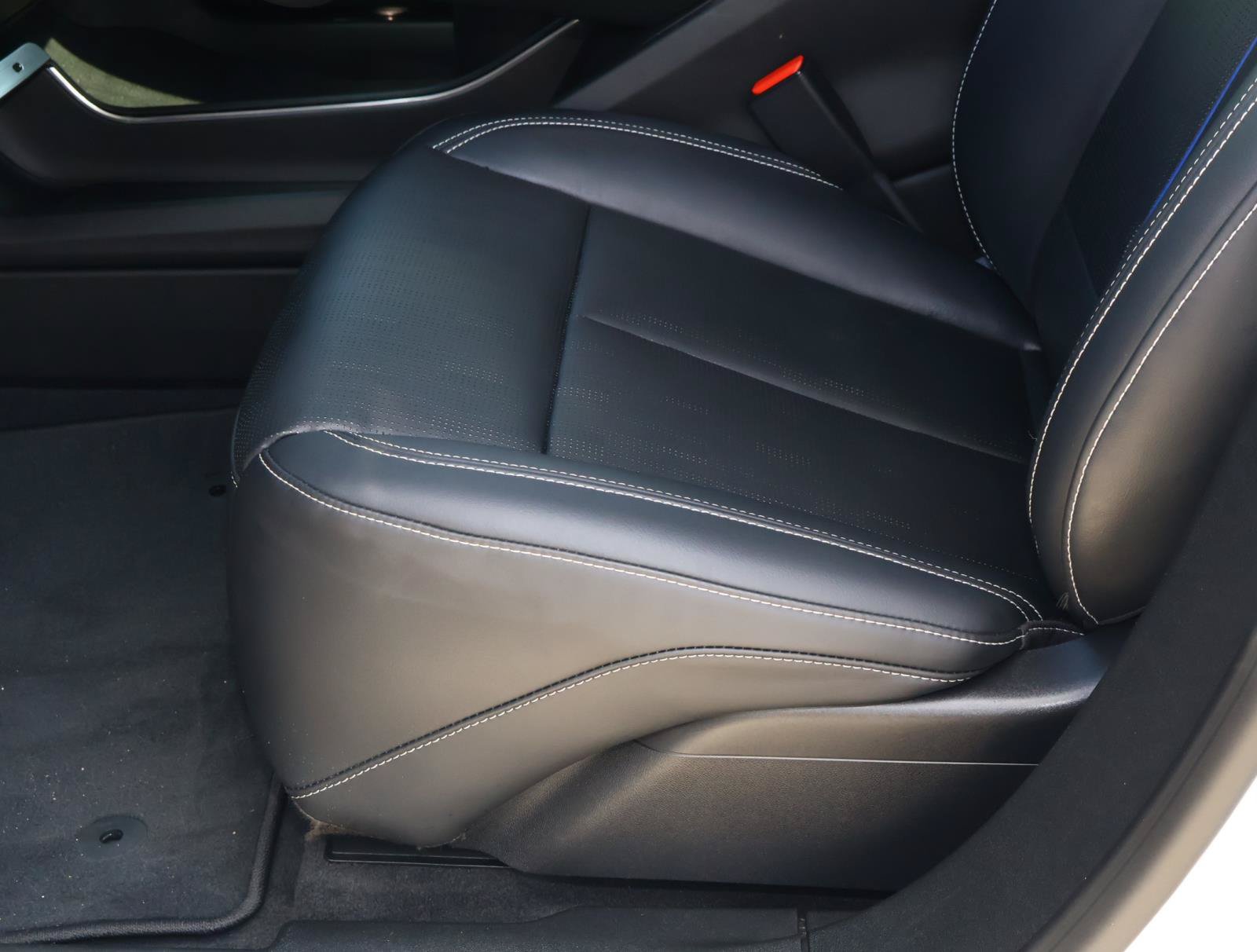 Used 2024 Cadillac Lyriq Luxury RWD image 19