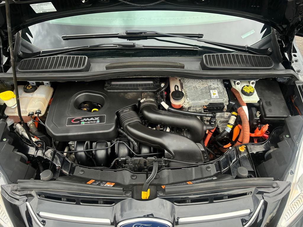 Used 2017 Ford C-MAX Energi SE image 14