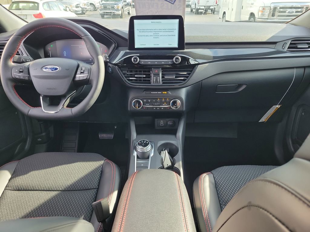 New 2026 Ford Escape ST-Line w/ Cold Weather Package image 11