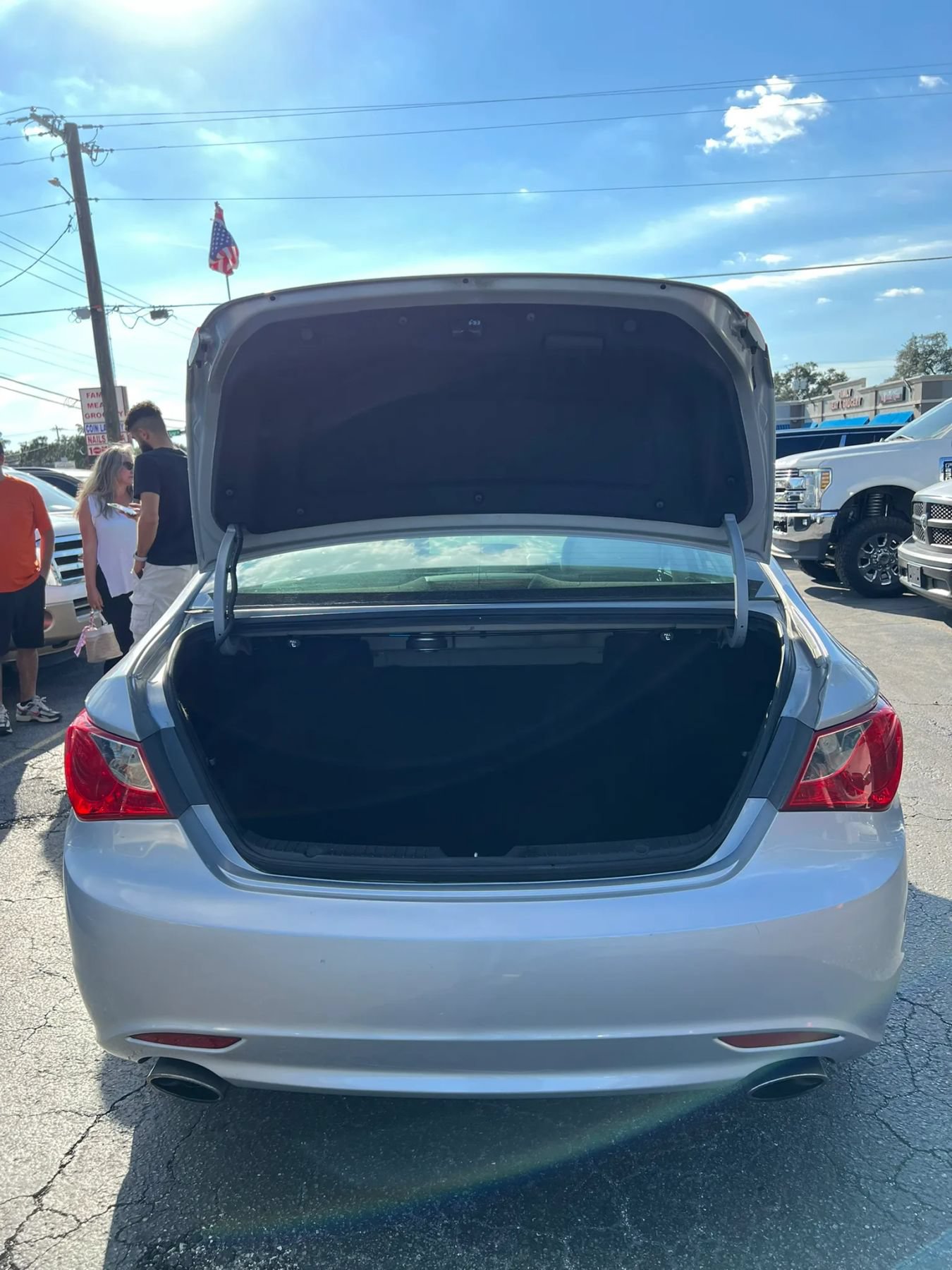 Used 2011 Hyundai Sonata Limited FWD image 19