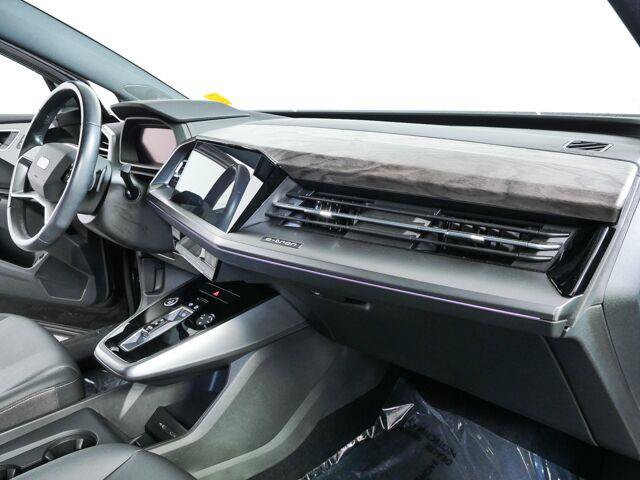 Used 2023 Audi Q4 e-tron Premium Plus w/ Premium Plus AWD/4WD image 35