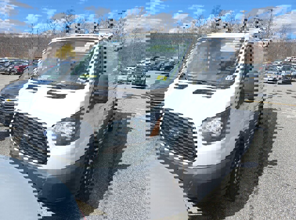 Used 2019 Ford Transit 150 130 Low Roof image 2