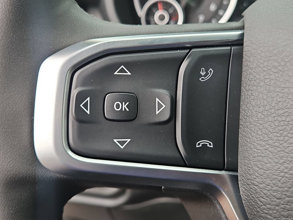 New 2026 RAM 2500 Big Horn AWD/4WD image 21