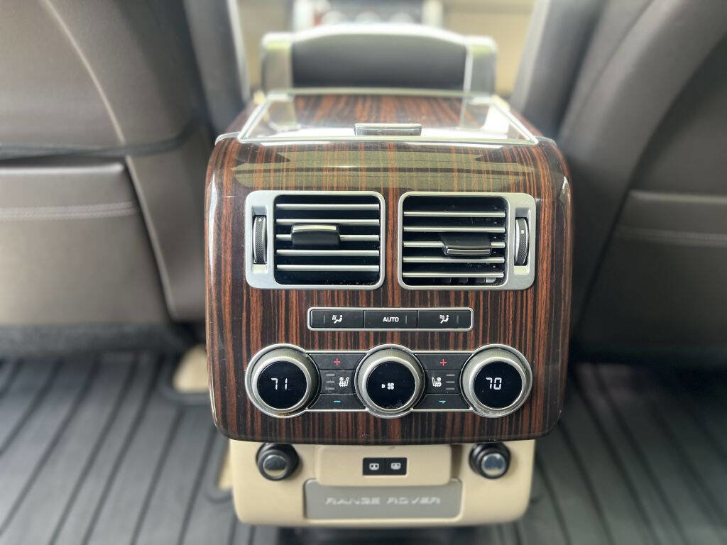 Used 2017 Land Rover Range Rover Long Wheelbase Supercharged image 14