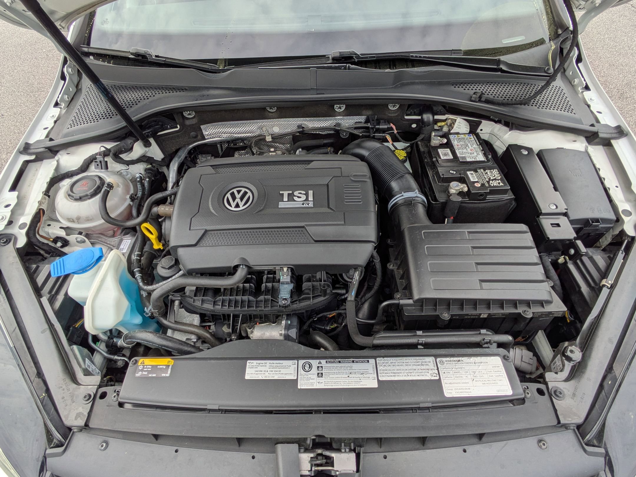 Used 2019 Volkswagen Golf R 4-Door image 28