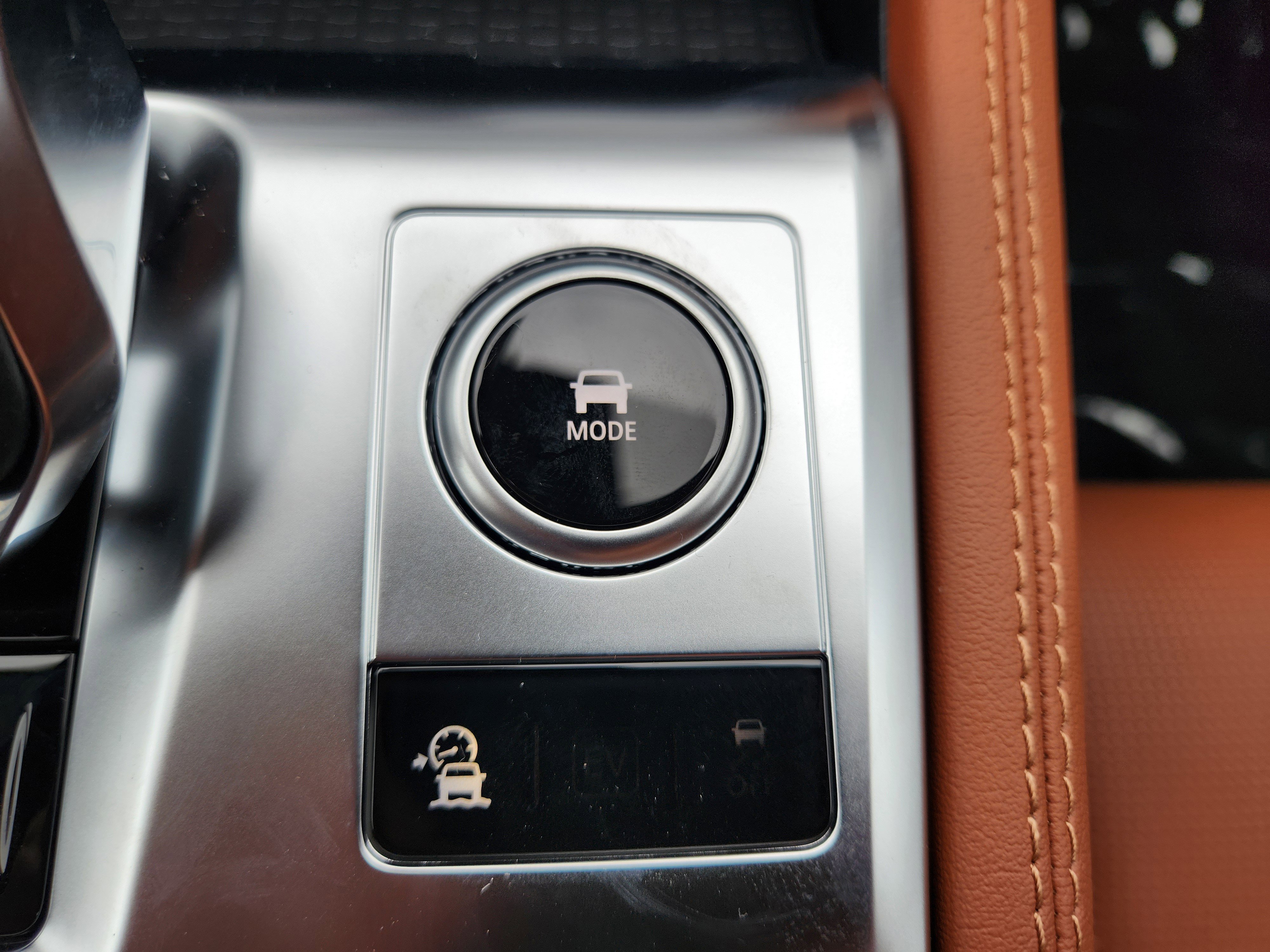 New 2026 Jaguar F-PACE R-Dynamic S image 27