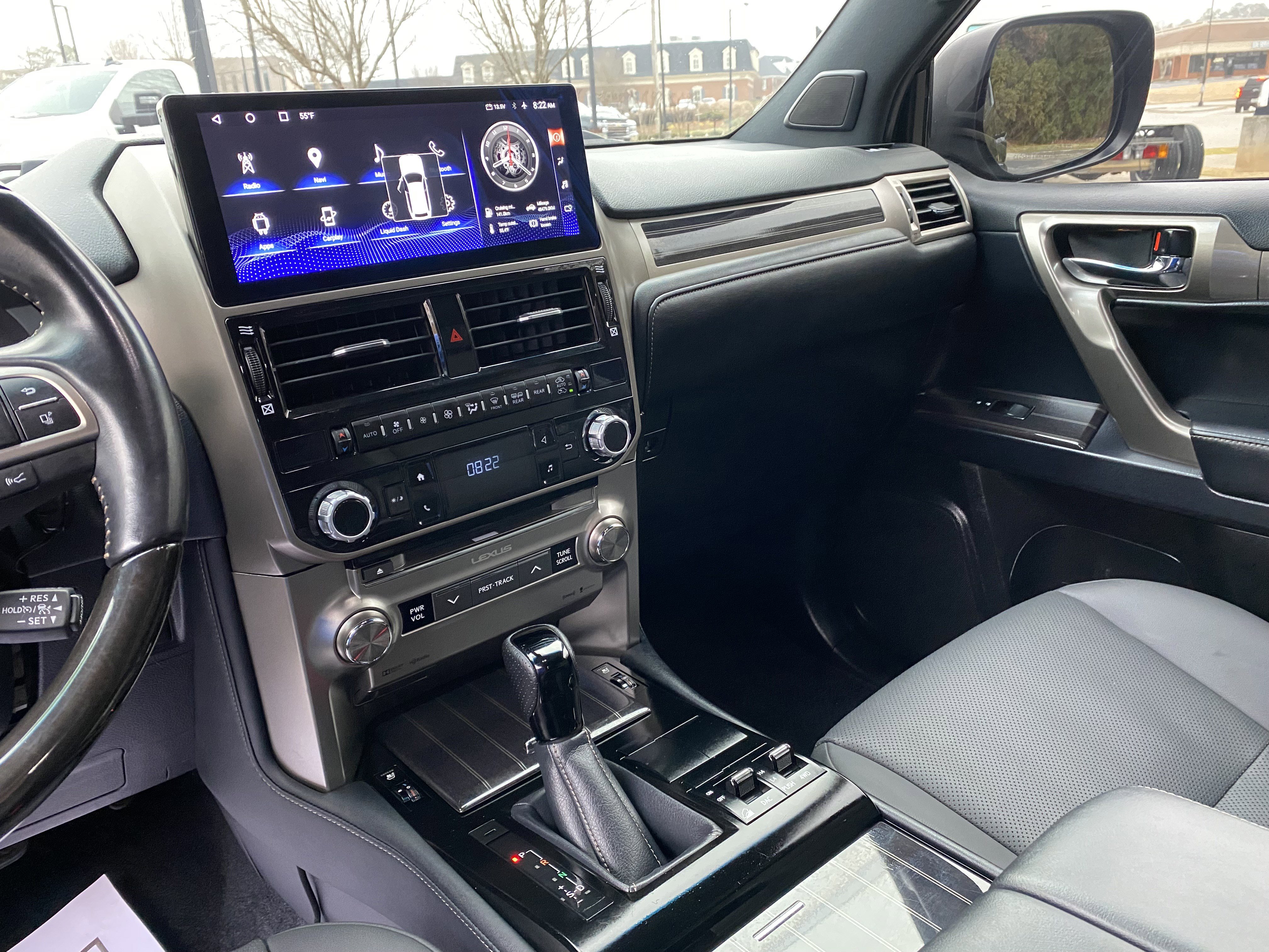 Used 2021 Lexus GX 460 Premium w/ Premium Package image 24