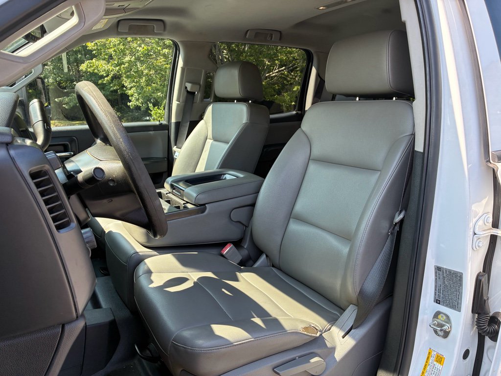 Used 2017 Chevrolet Silverado 3500 W/T w/ WT Convenience Package AWD/4WD image 6