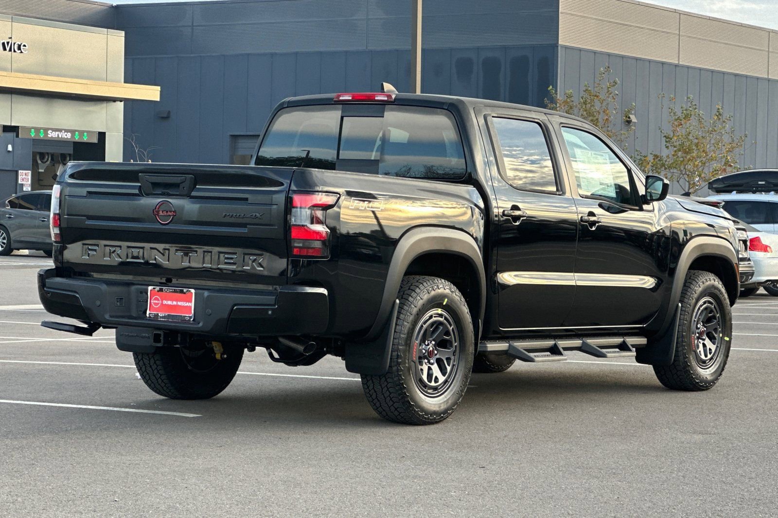 New 2026 Nissan Frontier PRO-4X w/ Tow Package image 4