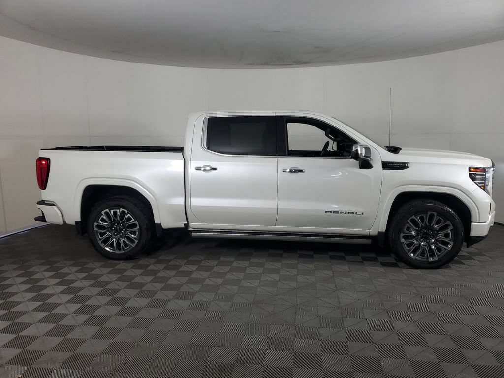 Used 2025 GMC Sierra 1500 Denali Ultimate AWD/4WD image 3