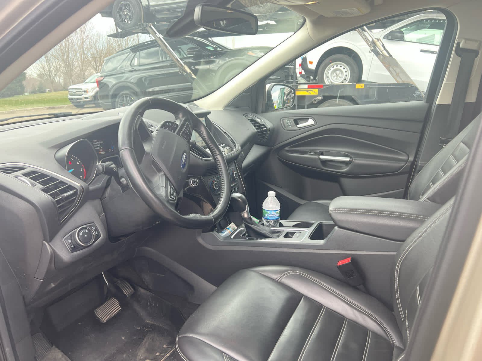 Used 2017 Ford Escape Titanium image 7