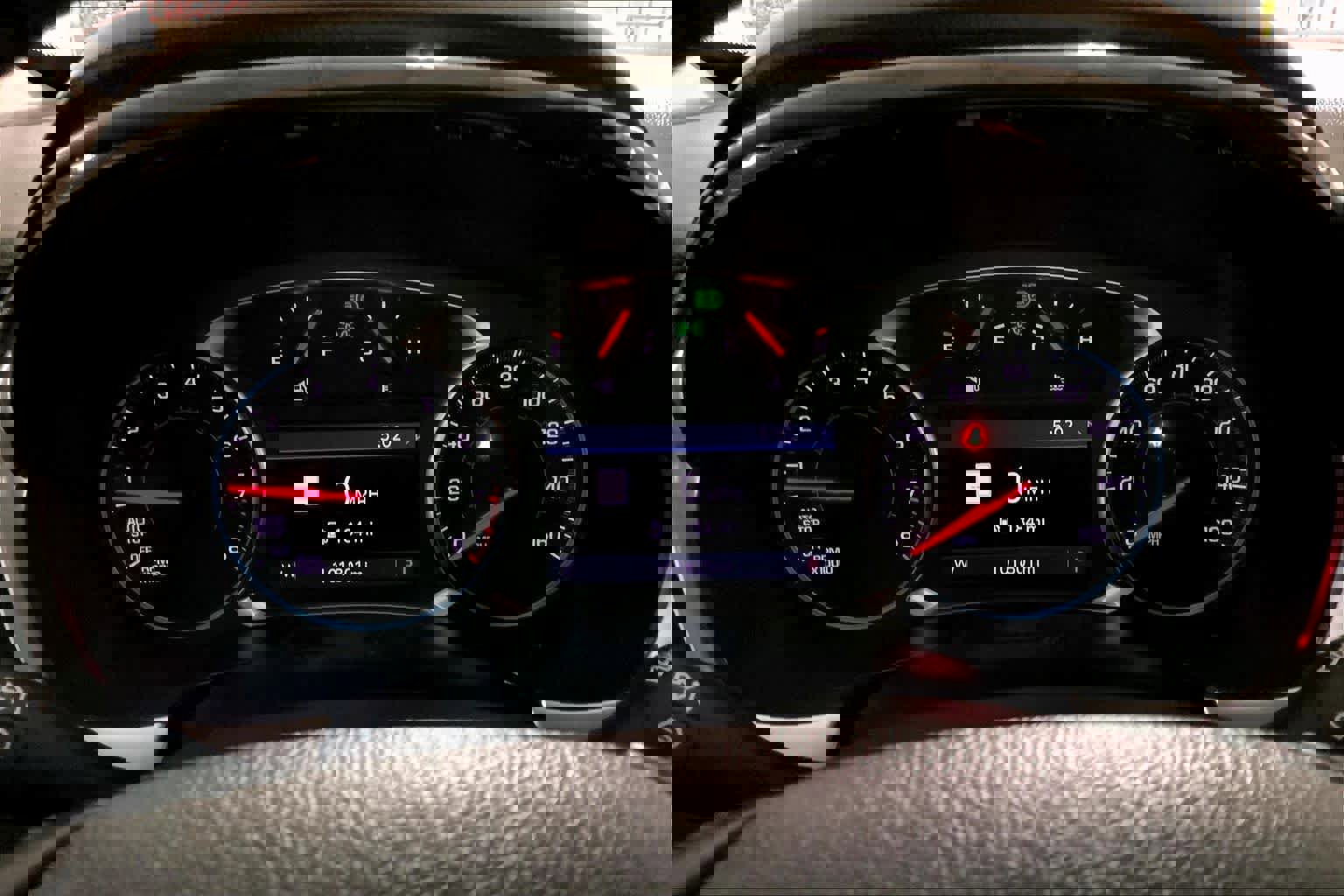 Used 2020 Chevrolet Traverse High Country image 25