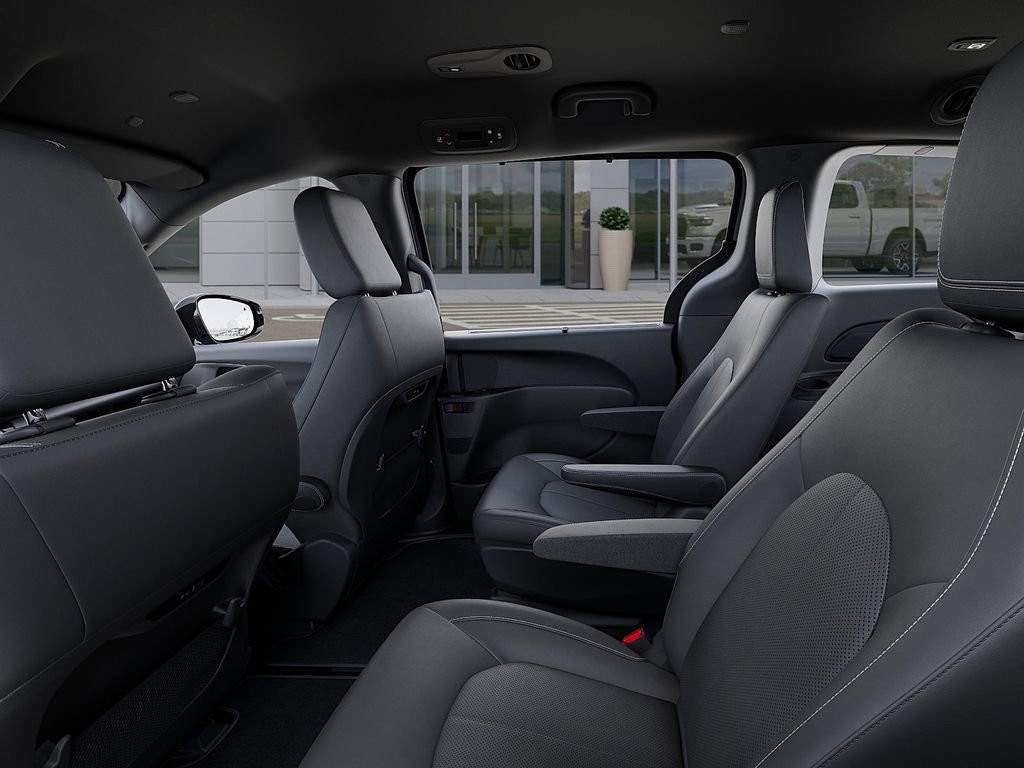 New 2026 Chrysler Voyager LX image 23