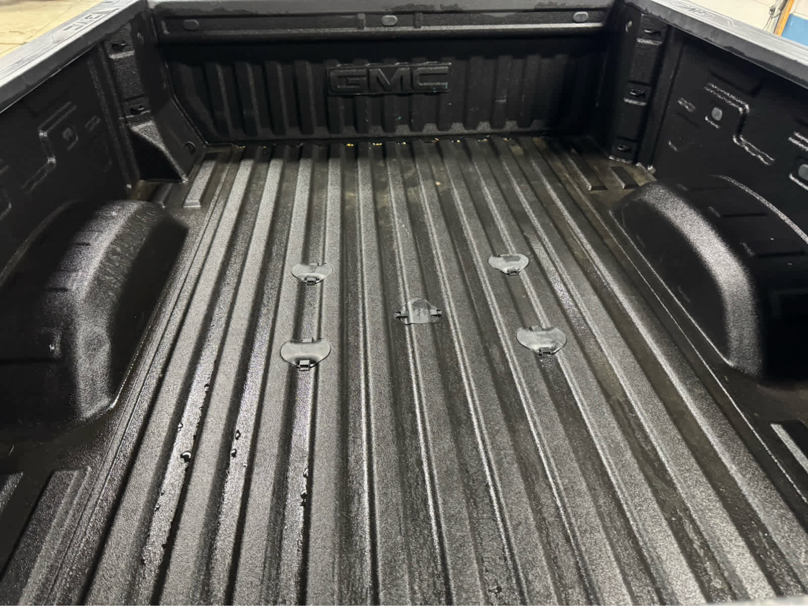 Certified 2025 GMC Sierra 3500 AT4 image 8