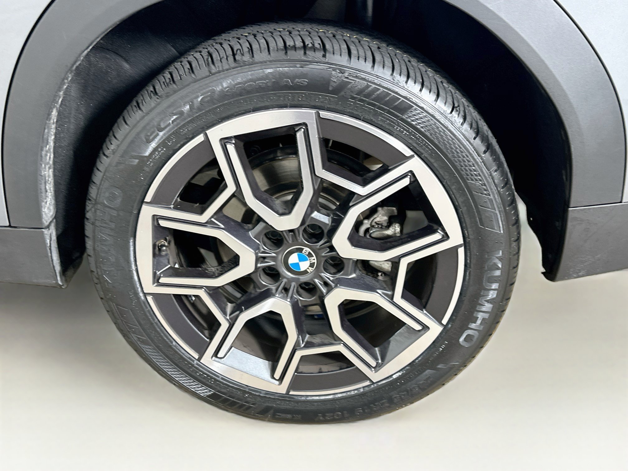 Used 2026 BMW X2 xDrive28i w/ Convenience Package AWD/4WD image 11