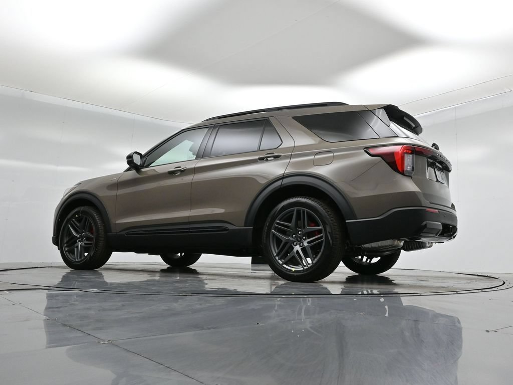 New 2026 Ford Explorer ST-Line w/ ST-Line Street Pack RWD image 54