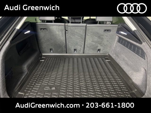 Used 2023 Audi Q8 Premium w/ Convenience Package AWD/4WD image 28