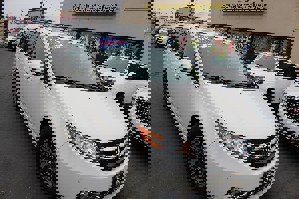 Used 2015 Honda Odyssey Touring Elite image 43