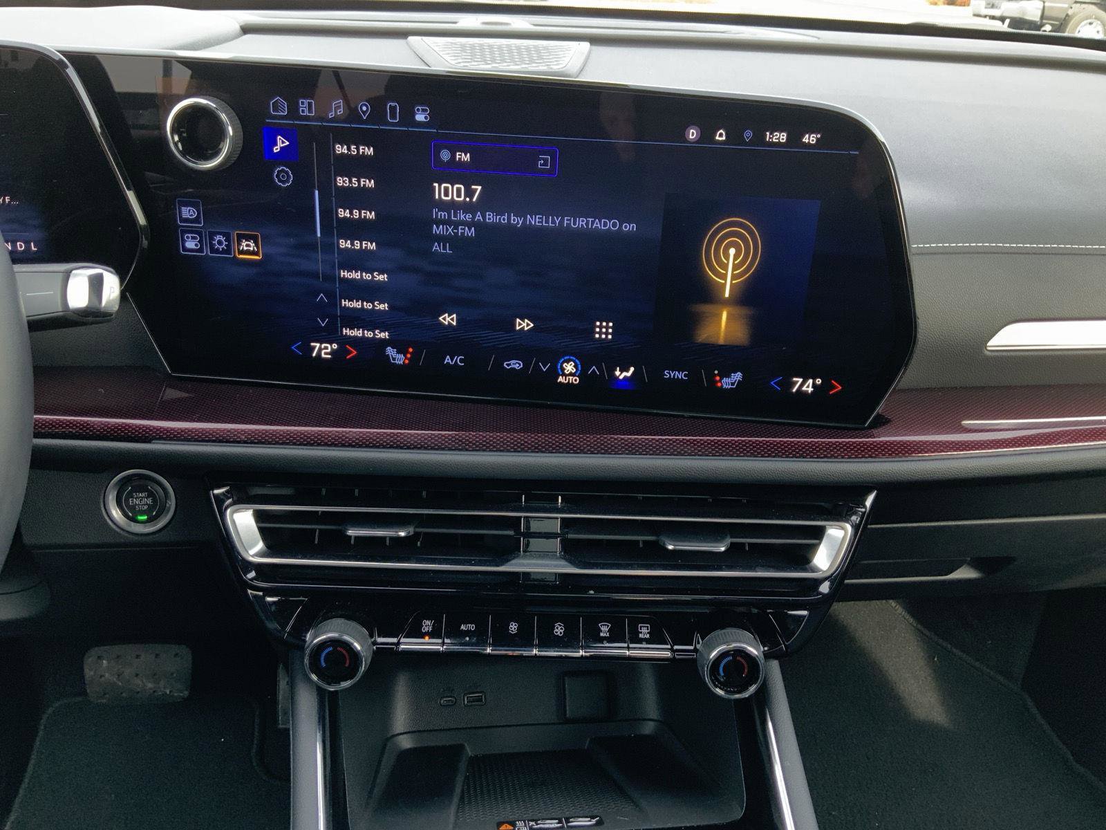 Used 2024 Chevrolet Traverse Z71 w/ Enhanced Driving Package image 37