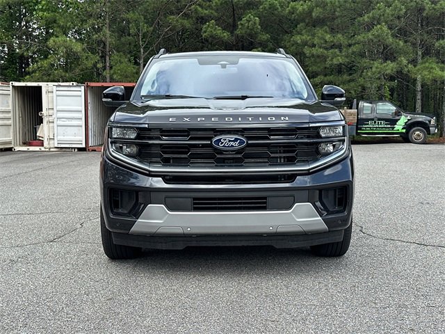 New 2025 Ford Expedition Platinum w/ Platinum Ultimate Package image 2