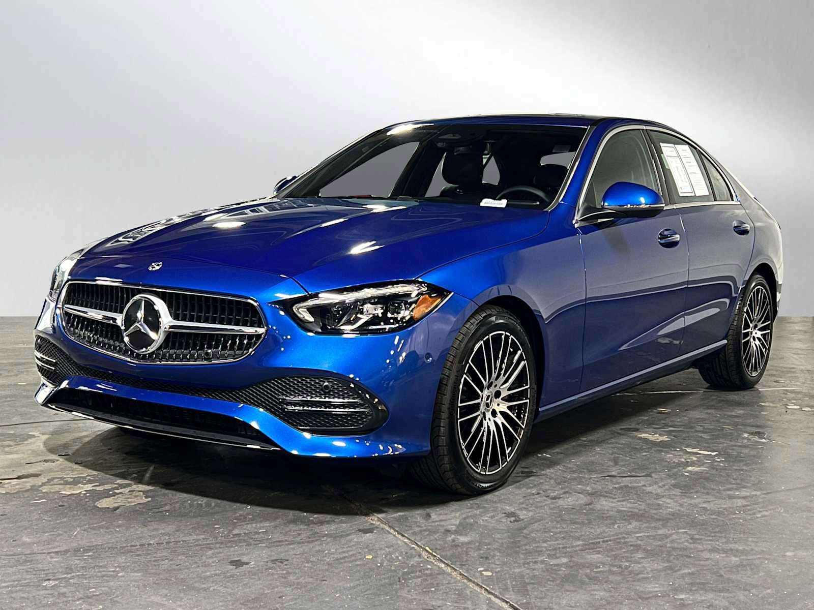 Used 2025 Mercedes-Benz C 300 4MATIC Sedan image 7