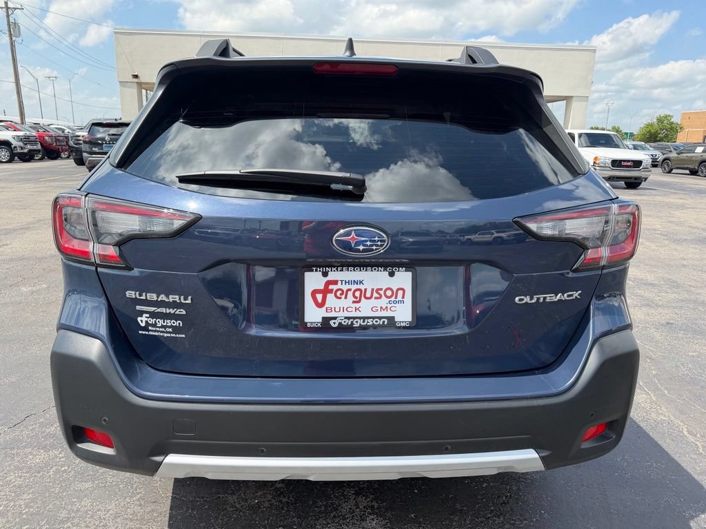 Used 2025 Subaru Outback Limited AWD/4WD image 13