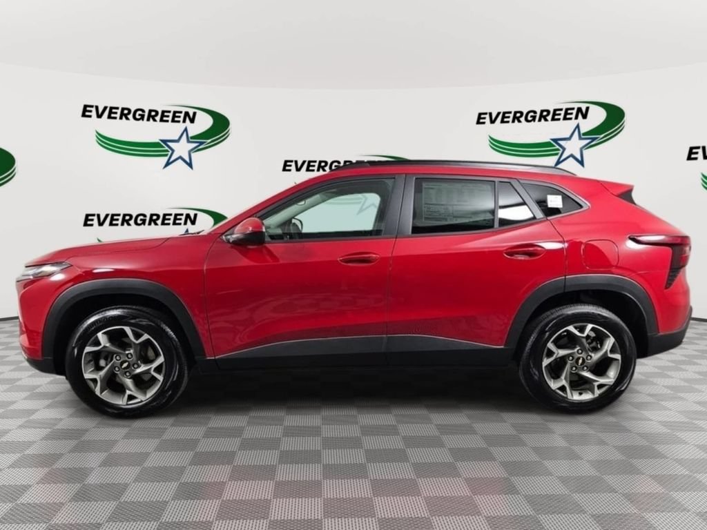 New 2026 Chevrolet Trax LT w/ Driver Confidence Package FWD image 2