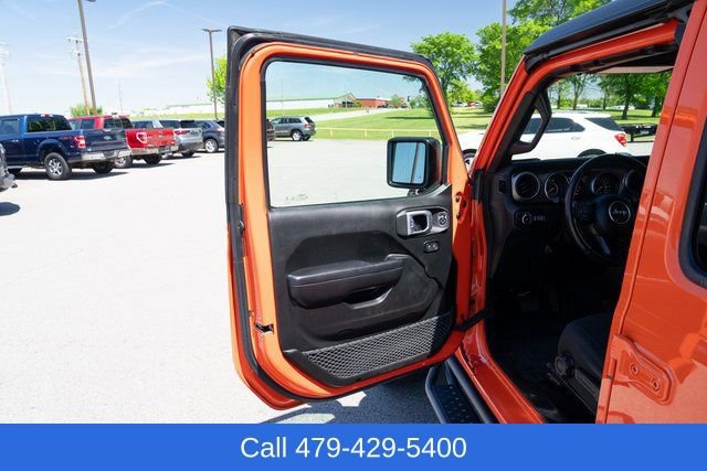 Used 2018 Jeep Wrangler Unlimited Sport S image 11