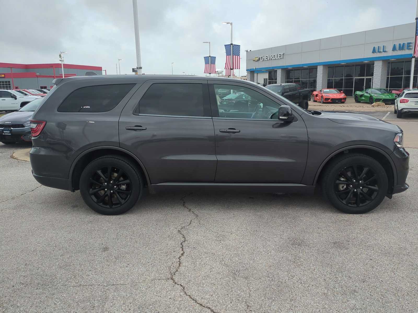 Used 2018 Dodge Durango R/T w/ Blacktop Package AWD/4WD image 9