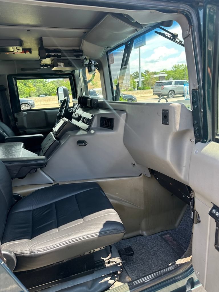 Used 1995 HUMMER H1 4-Door Wagon AWD/4WD image 41
