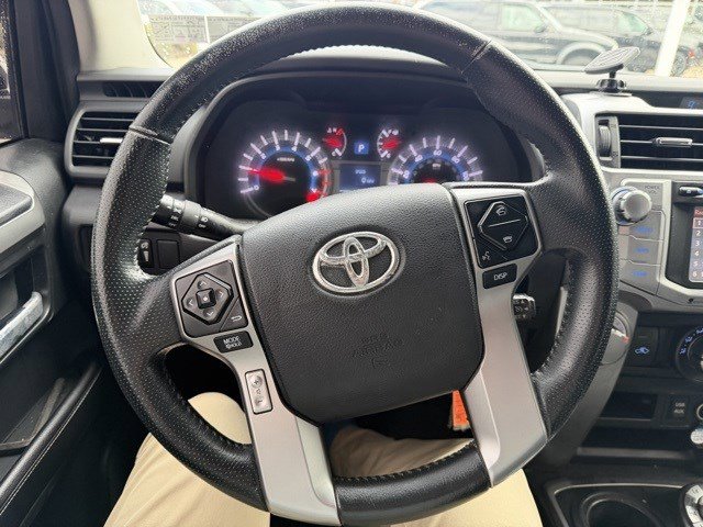 Used 2016 Toyota 4Runner SR5 image 15