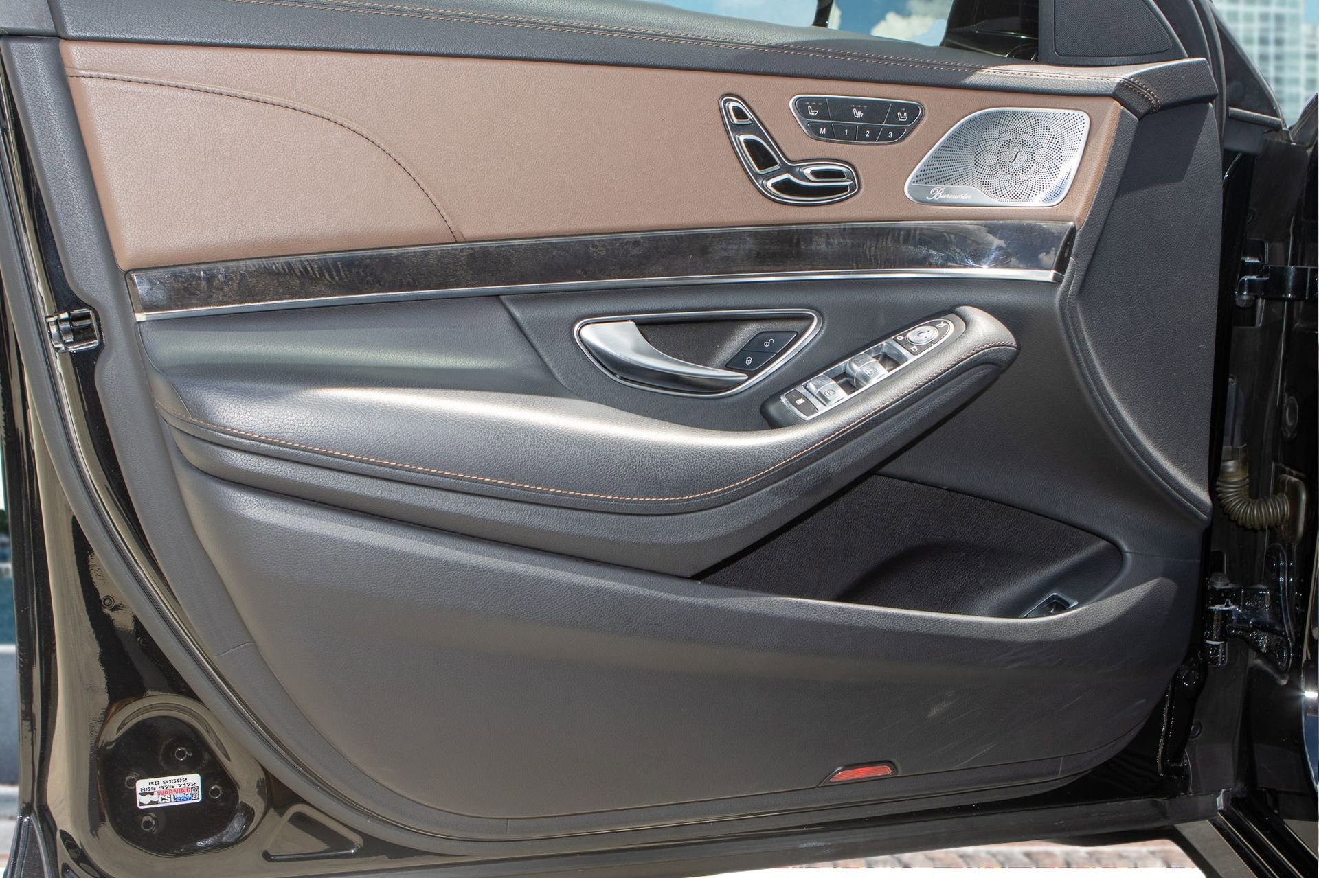 Used 2018 Mercedes-Benz S 450 4MATIC Sedan w/ Premium Package image 11