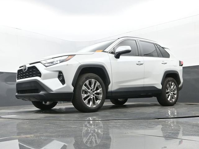 Used 2023 Toyota RAV4 XLE Premium AWD/4WD image 12