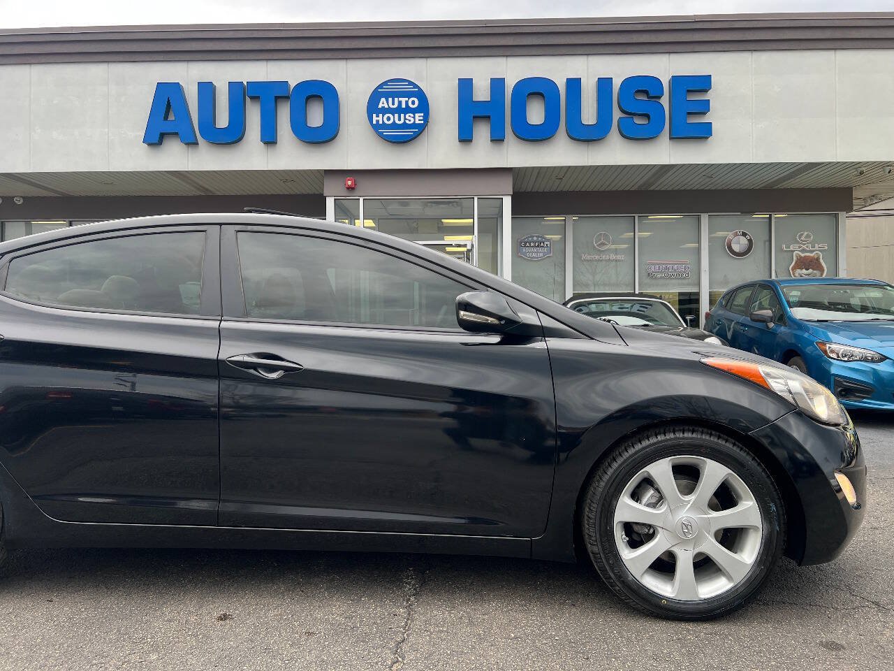 Used 2012 Hyundai Elantra Limited FWD image 40