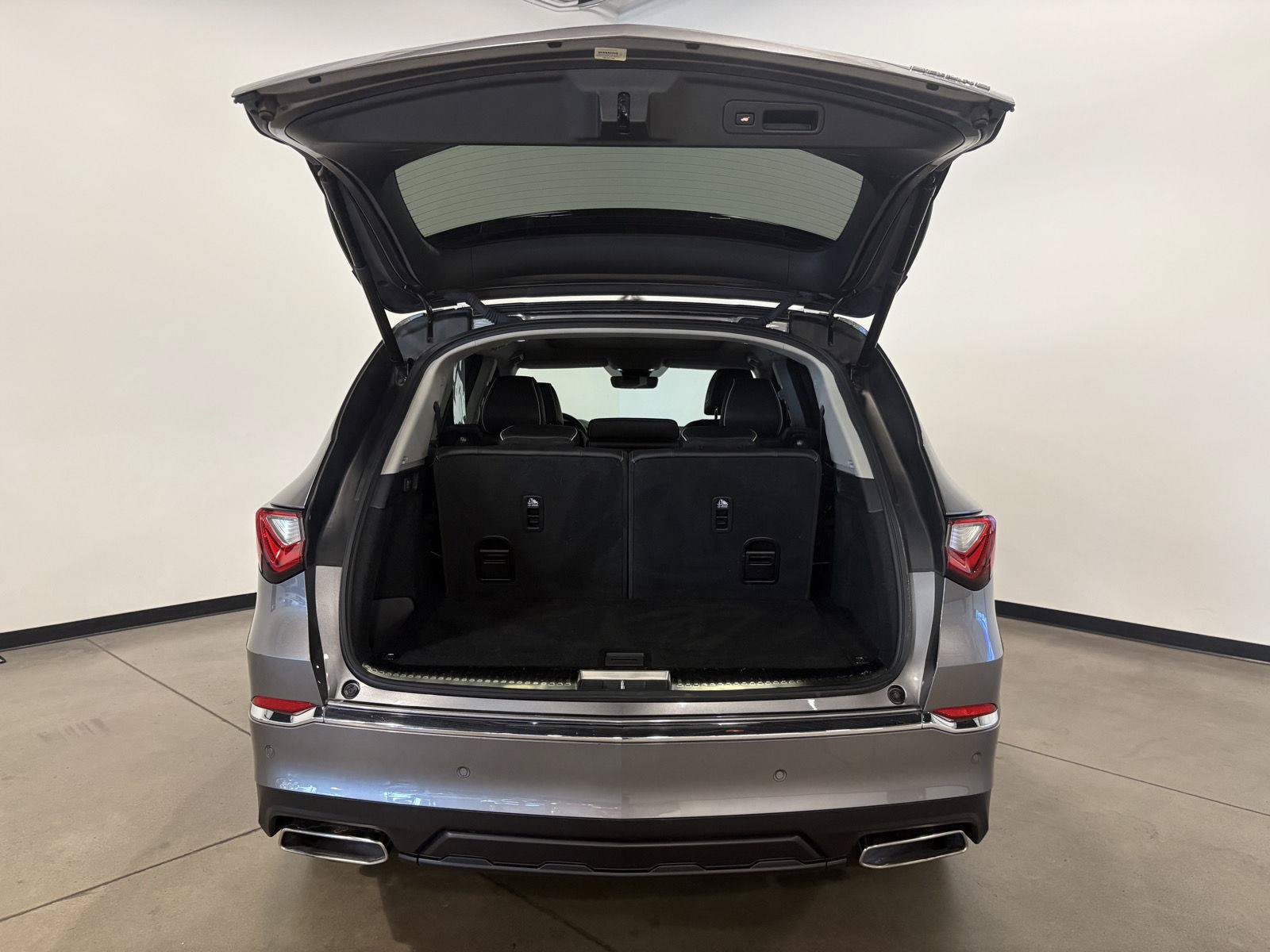 Used 2024 Acura MDX w/ Advance Package AWD/4WD image 40