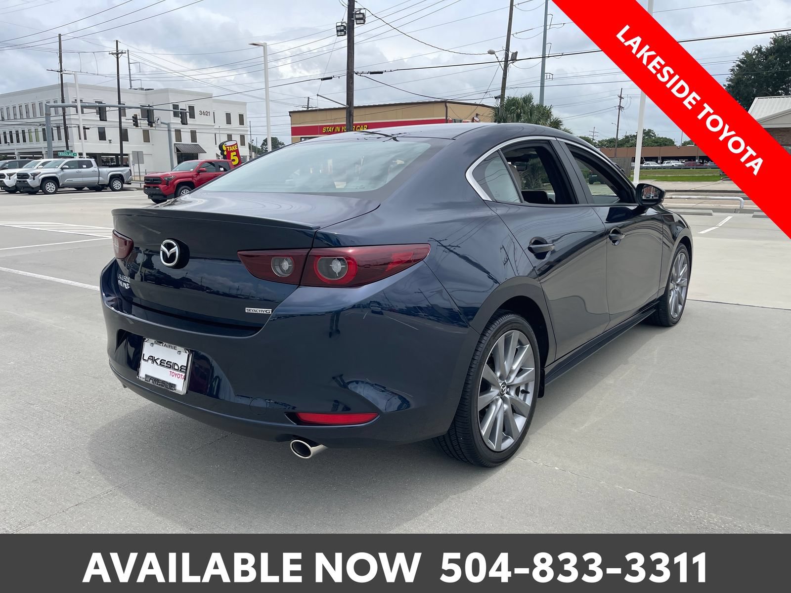 Used 2024 MAZDA MAZDA3 s FWD image 5