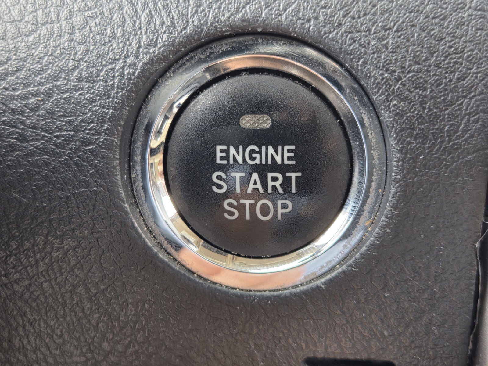 Used 2015 Toyota 4Runner Limited AWD/4WD image 19