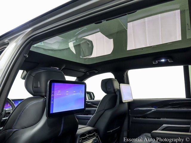 New 2026 Cadillac Escalade IQ Sport 1 image 11