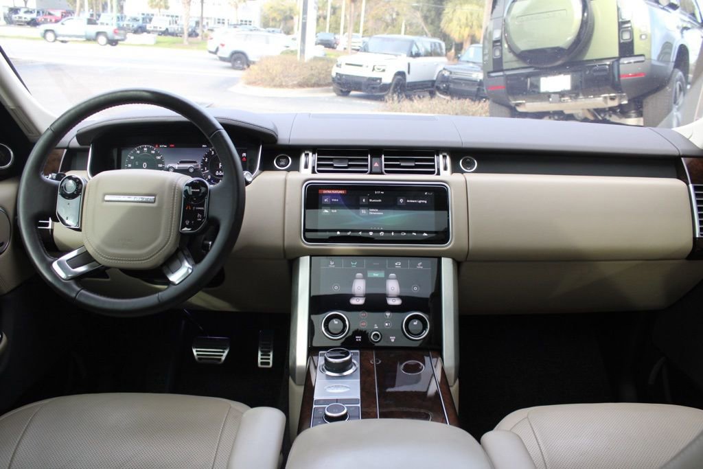 Certified 2022 Land Rover Range Rover P525 Westminster Edition image 31